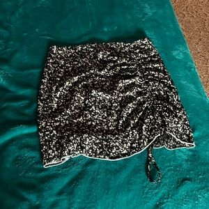 Shein ruffle cinched floral print skirt